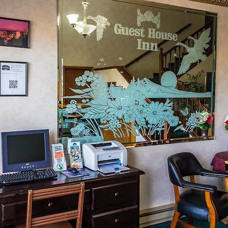 Guest House Inn Junction City 외부 사진