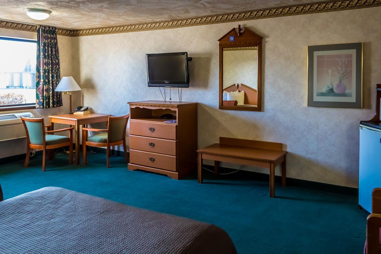 Guest House Inn Junction City 외부 사진